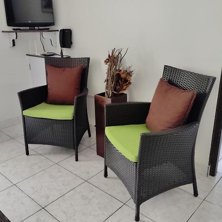 Roche Kerlan Apartamentos Grand Anse  Exterior foto