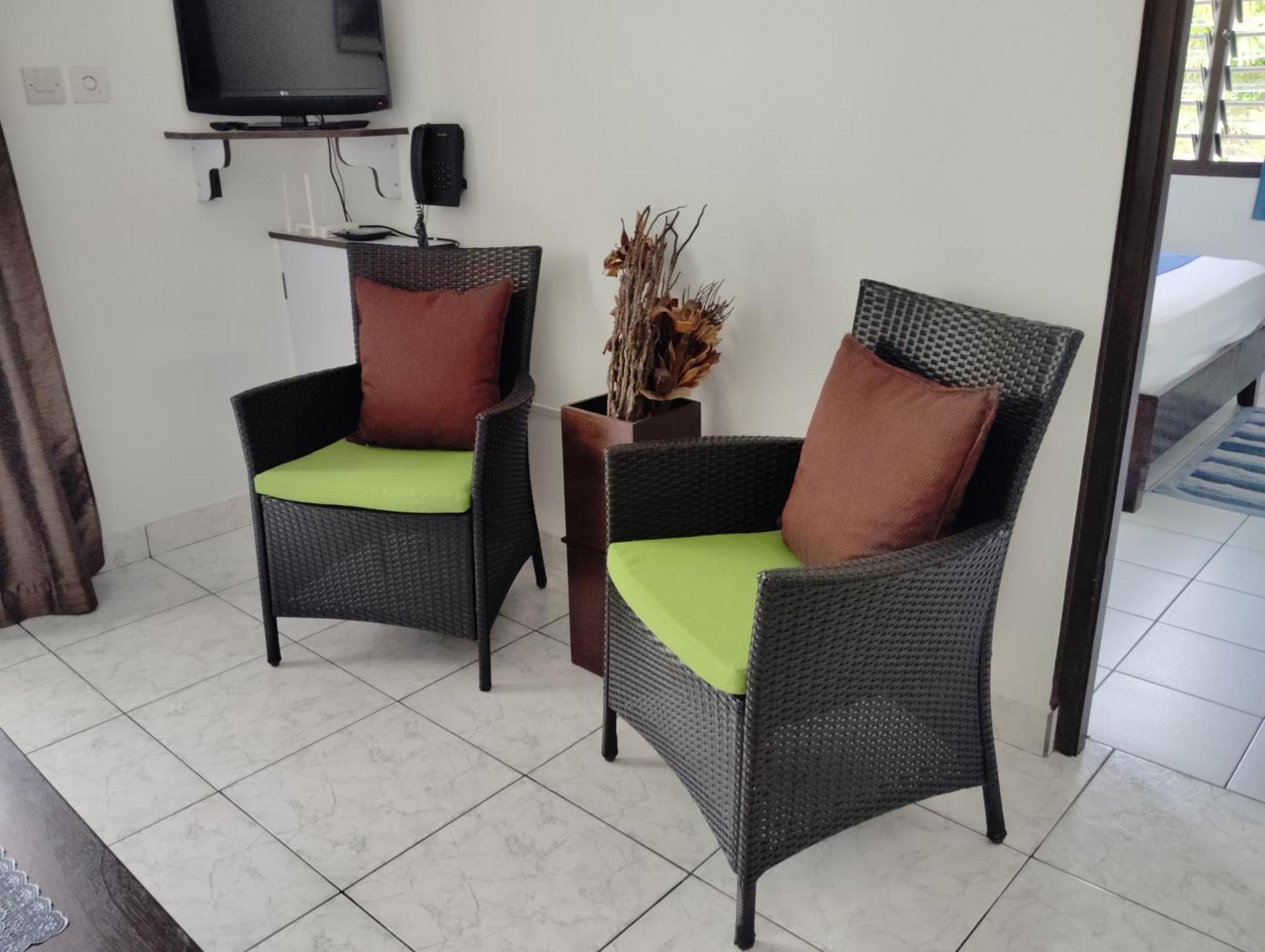 Roche Kerlan Apartamentos Grand Anse  Exterior foto